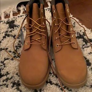 Timberlands size 8. Never worn